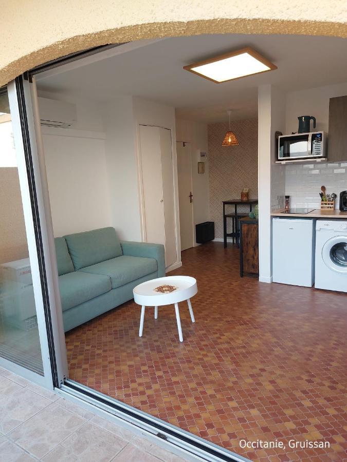 Studio Avec Acces Direct Sur Le Port De Gruissan Exterior photo